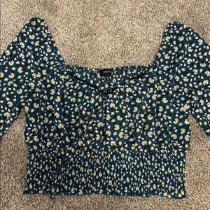 FLORAL PEASANT TOP